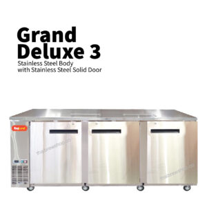 Grand Deluxe 3 SS - Three Solid Door Kegerator