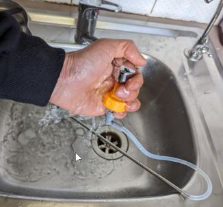 Cannular Can and Bottle Filler